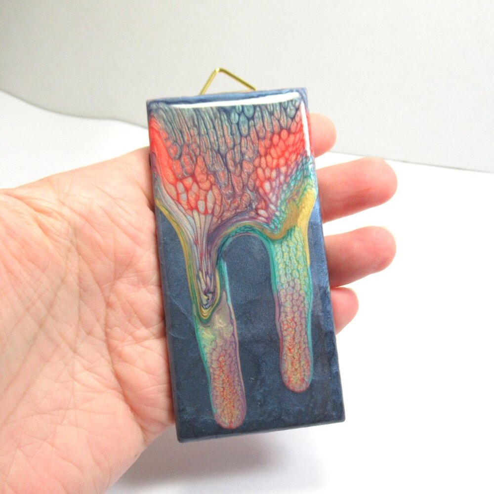 Drippy Hanging Art Tile - Picture 7 of 9